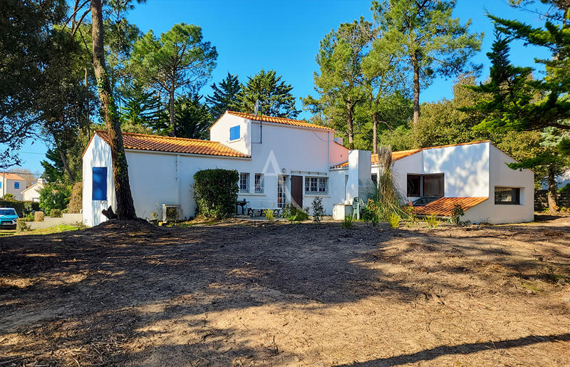 Maison - 170 m² - 6 pièces