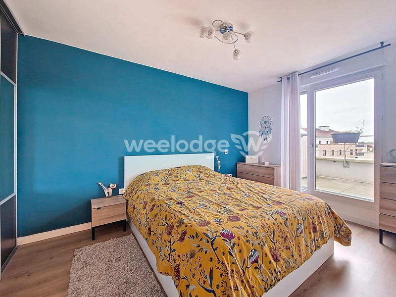 Appartement - 80 m² - 4 pièces