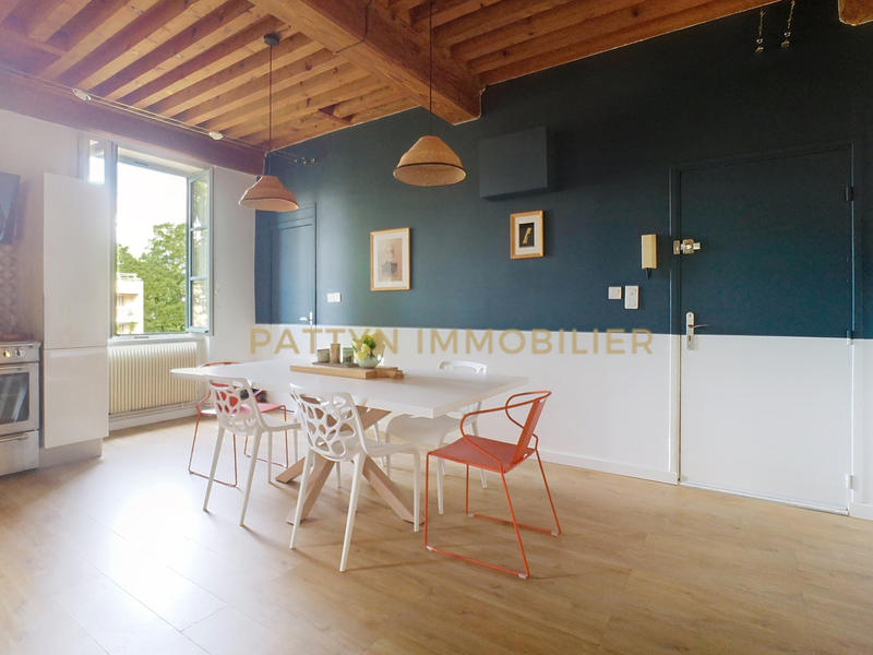 Appartement - 114 m² - 4 pièces