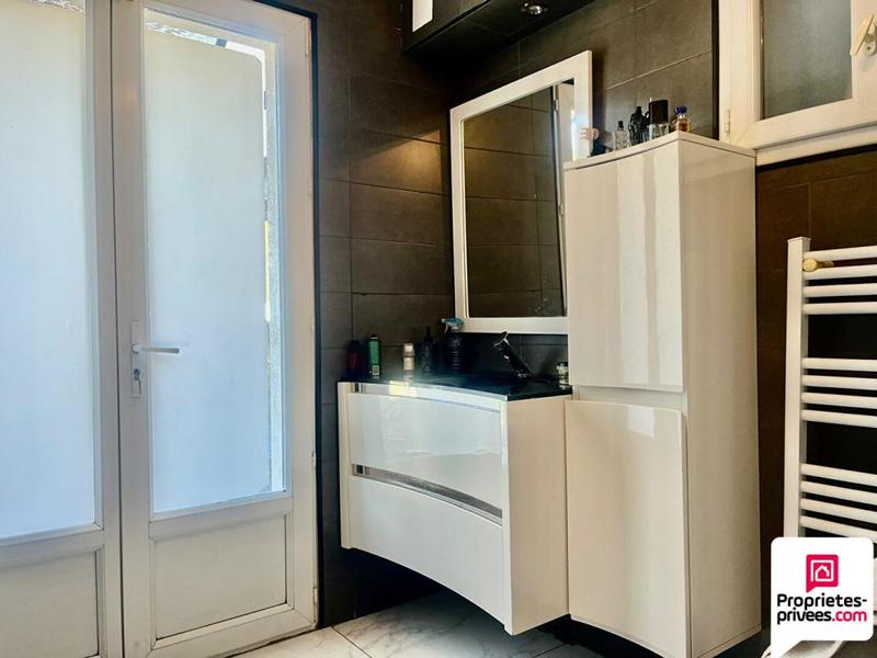 Maison - 175 m² - 5 pièces