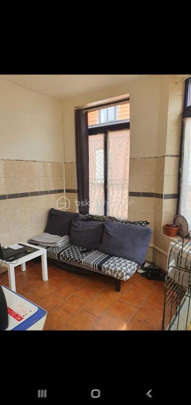 Immeuble - 65 m² - 6 pièces