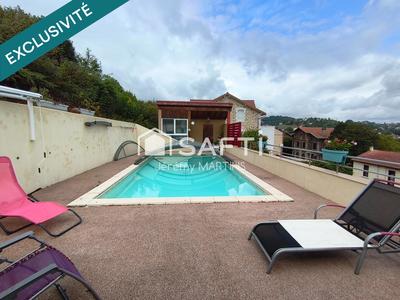 Maison - 128 m² - 5 pièces