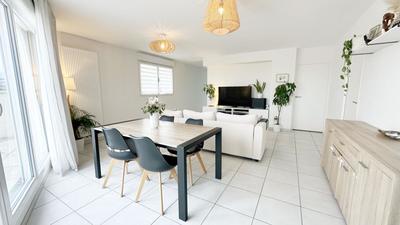 Appartement - 91 m² - 5 pièces