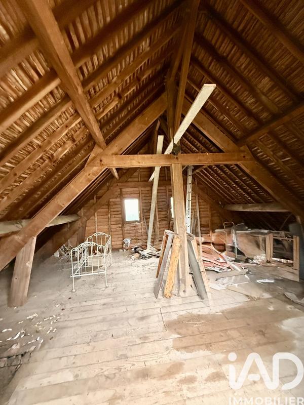 Maison - 230 m² - 7 pièces