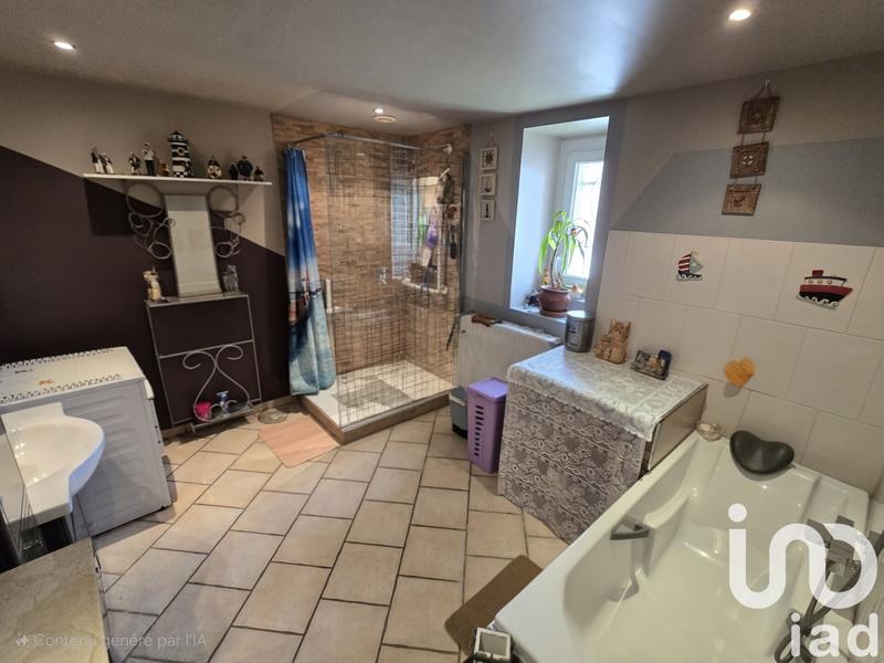 Maison - 110 m² - 4 pièces