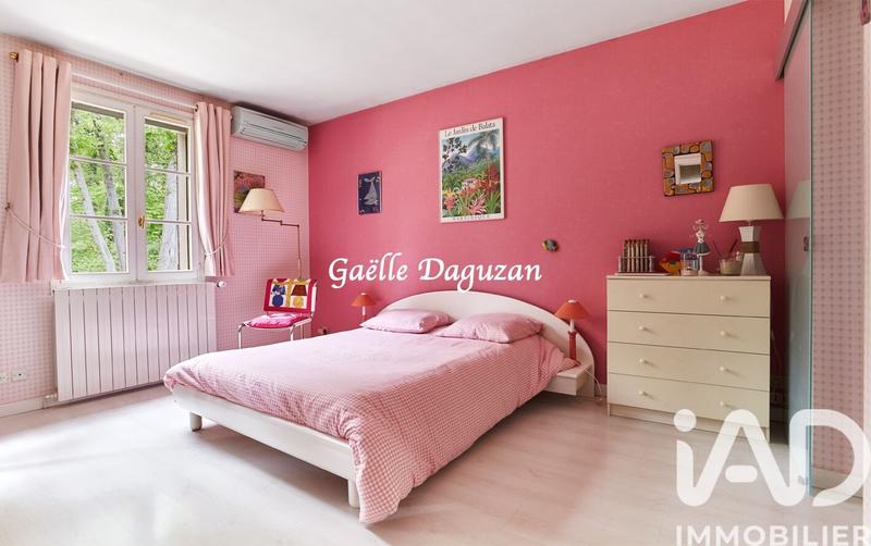 Maison - 180 m² - 7 pièces