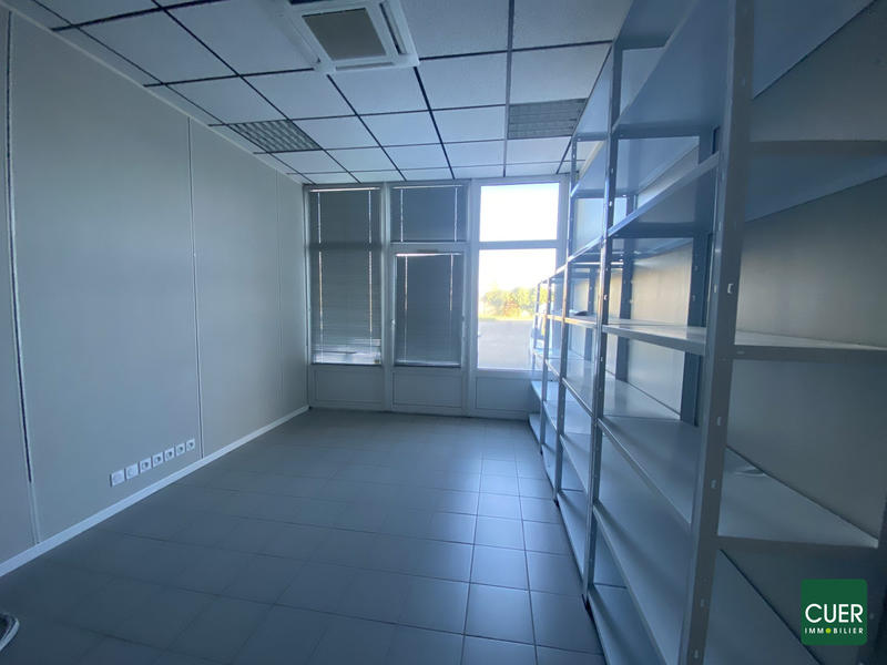 Local commercial - 248 m² - 5 pièces