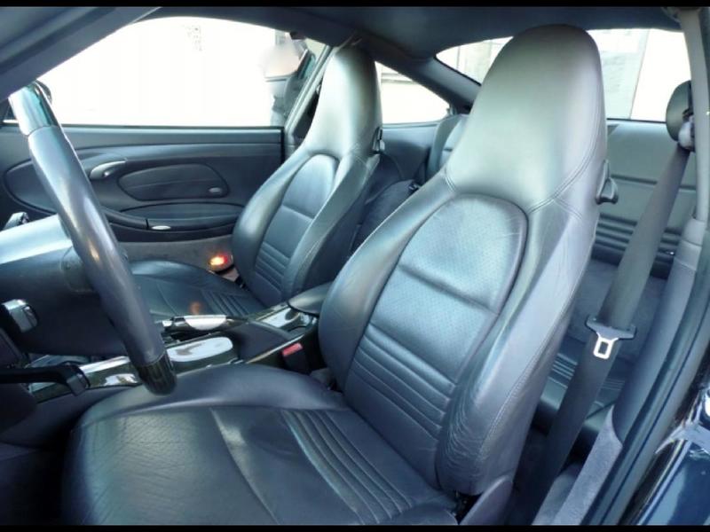 Porsche 911 996 Coupé Carrera 4 3.4 i 301 cv