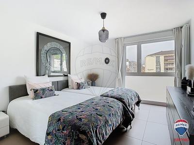 Appartement - 115 m² - 5 pièces