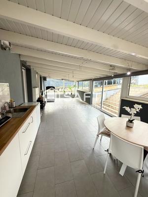 Maison - 154 m² - 4 pièces