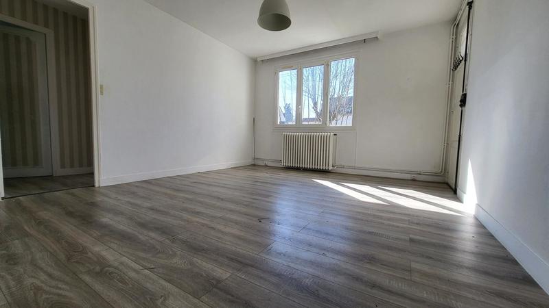 Maison - 67 m² - 4 pièces