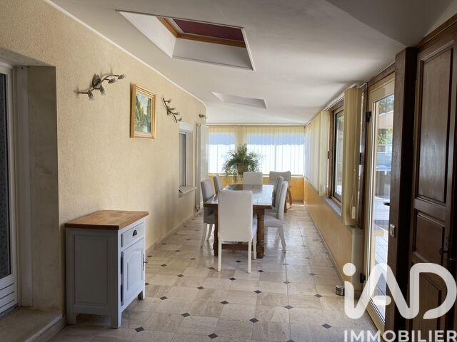 Maison - 190 m² - 6 pièces