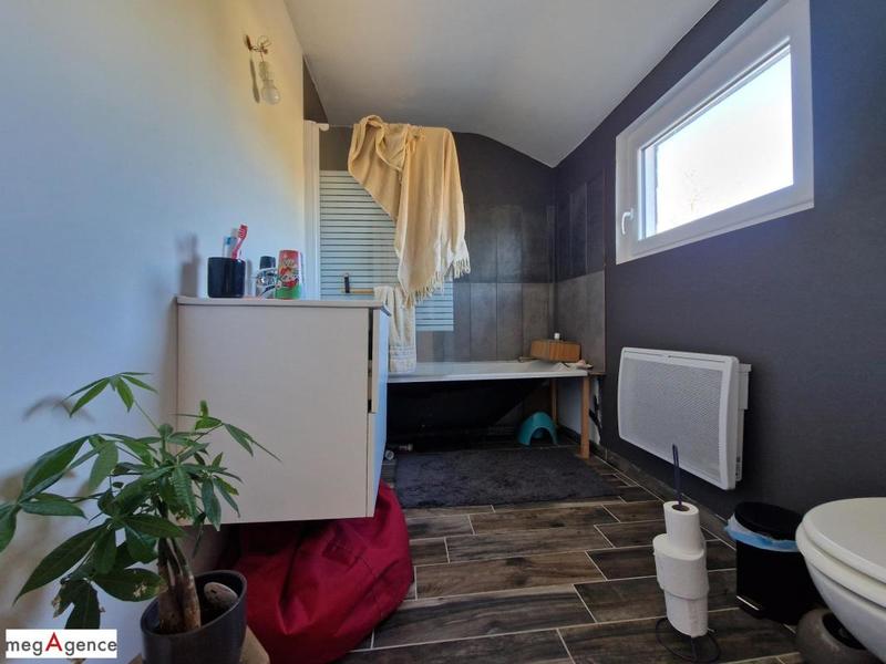 Maison - 136 m² - 4 pièces