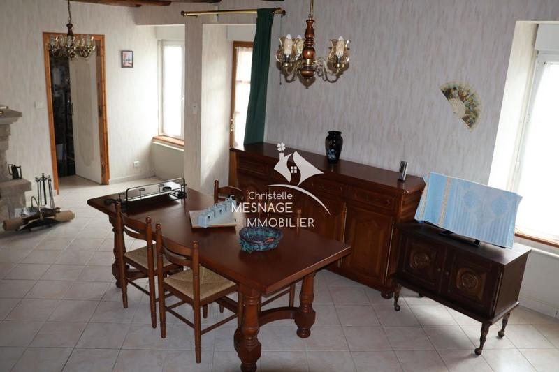 Maison en pierre - 180 m² - 8 pièces