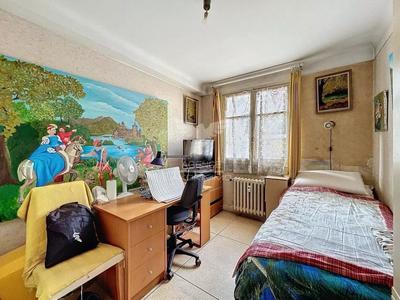 Appartement - 64 m² - 4 pièces