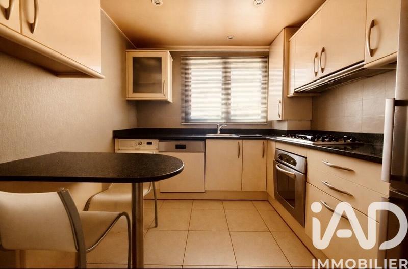 Appartement - 83 m² - 3 pièces