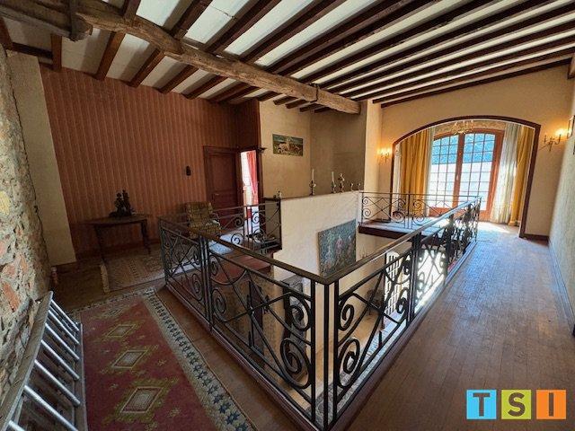 Maison bourgeoise - 384 m² - 6 pièces