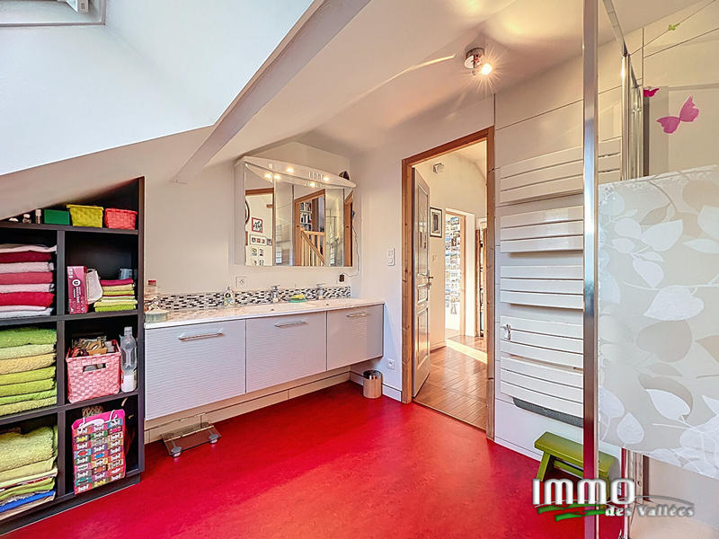 Maison - 167 m² - 5 pièces