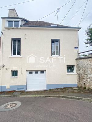 Maison - 92 m² - 6 pièces