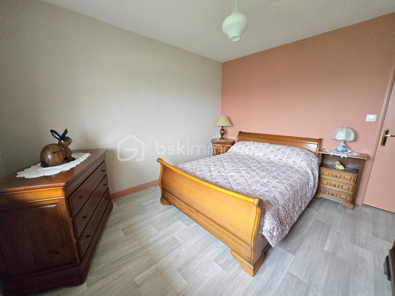 Pavillon - 217 m² - 7 pièces