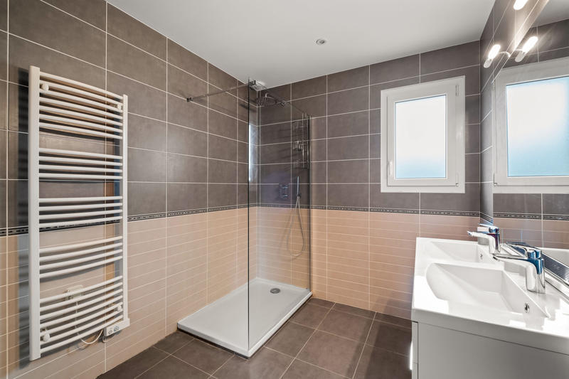 Maison - 148 m² - 4 pièces