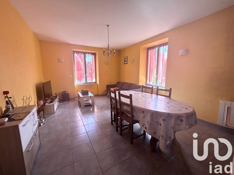 Maison - 186 m² - 8 pièces