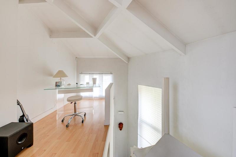 Maison - 200 m² - 7 pièces