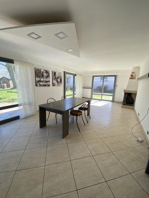 Maison - 128 m² - 6 pièces