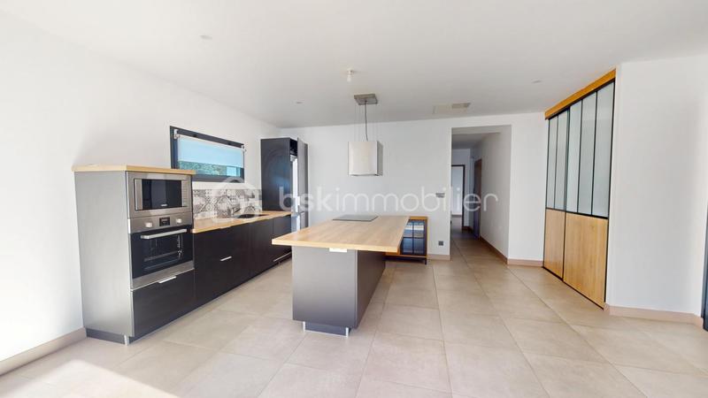 Maison - 133 m² - 6 pièces