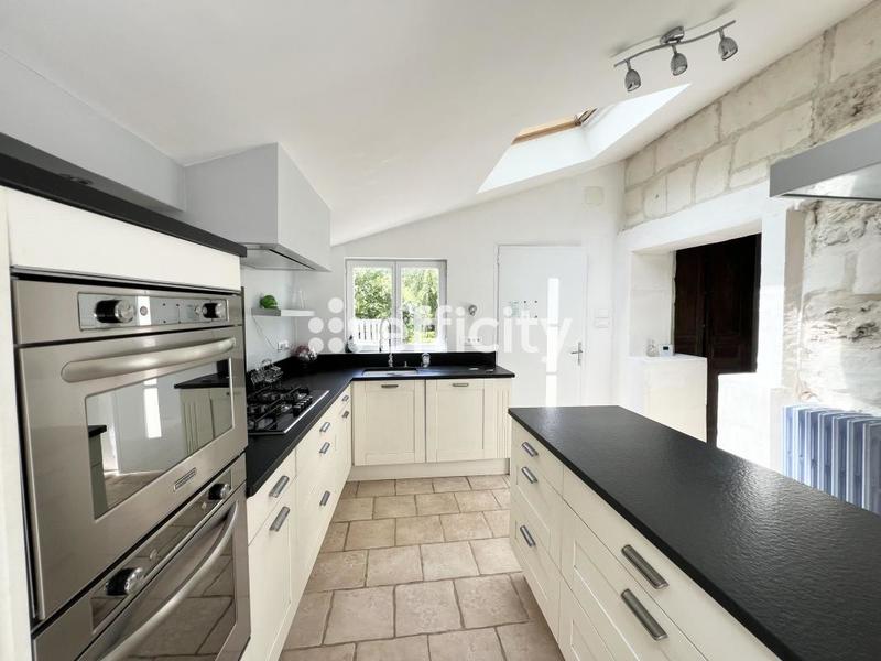 Maison - 88 m² - 5 pièces