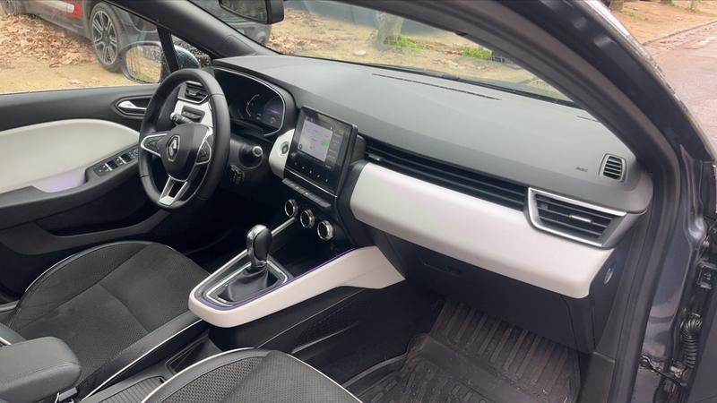 Renault Clio 1.6 E-Tech 140 Edc Intens