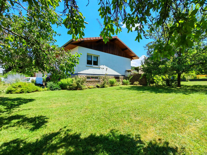 Maison - 121 m² - 6 pièces