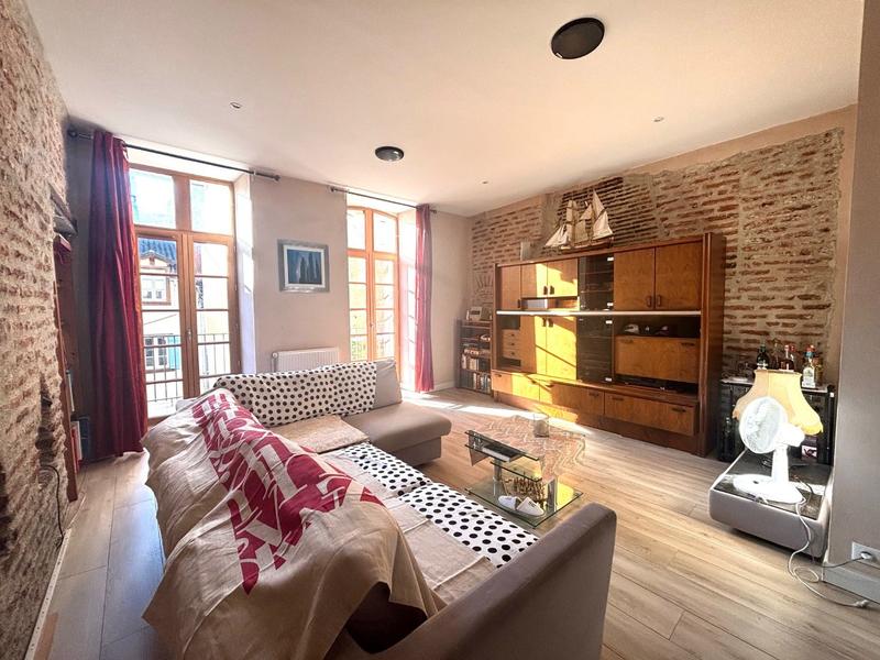 Appartement - 105 m² - 5 pièces