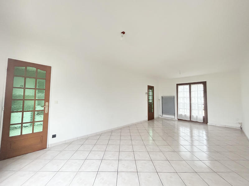 Maison - 83 m² - 5 pièces