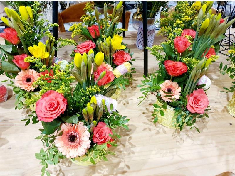 Atelier floral Fête des Grands-mères