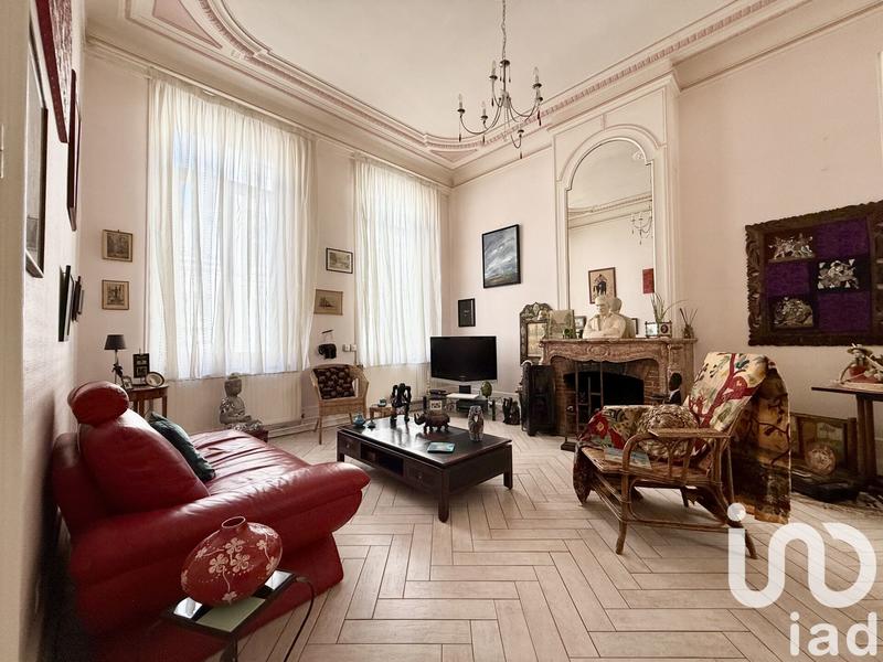 Maison - 295 m² - 6 pièces