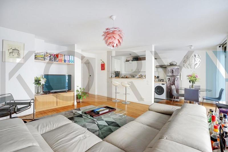 Appartement - 120 m² - 5 pièces