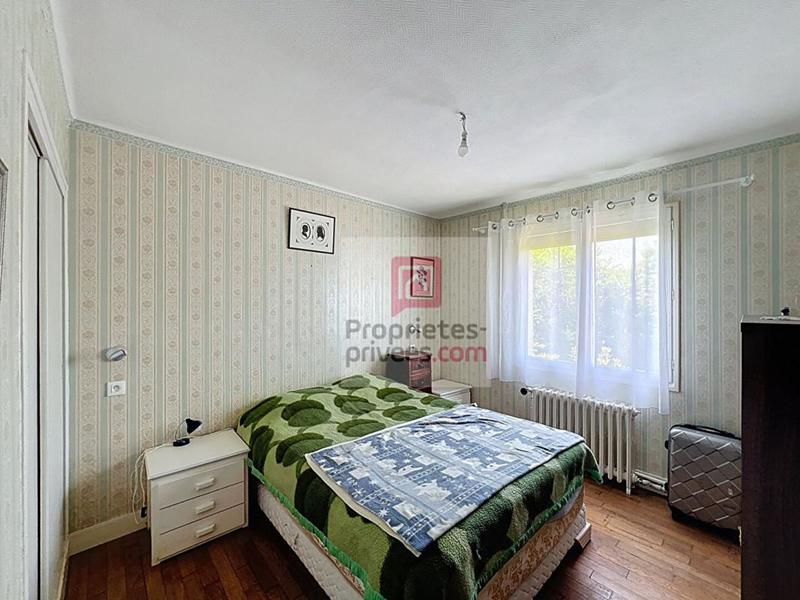 Maison - 90 m² - 5 pièces