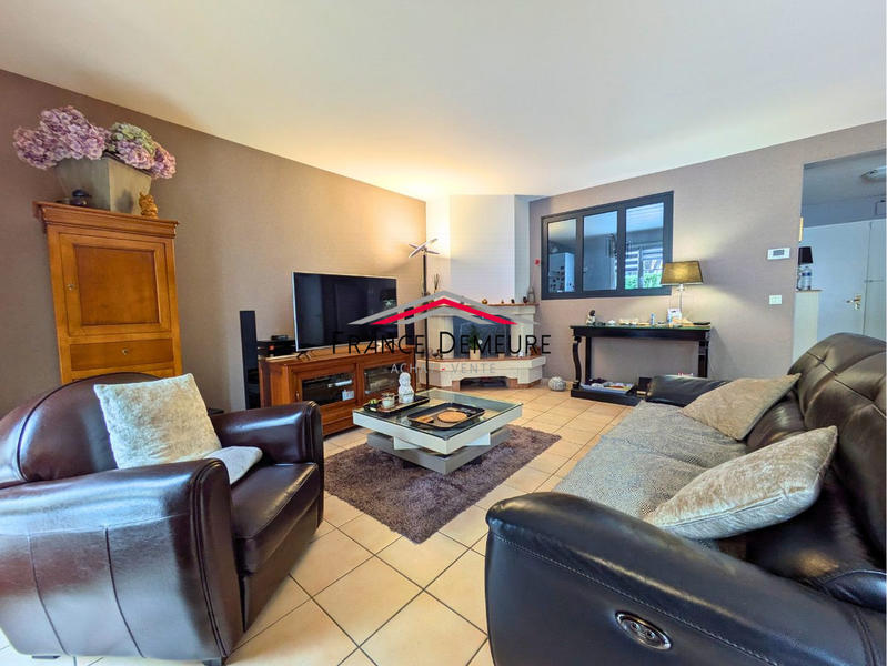 Maison contemporaine - 130 m² - 6 pièces