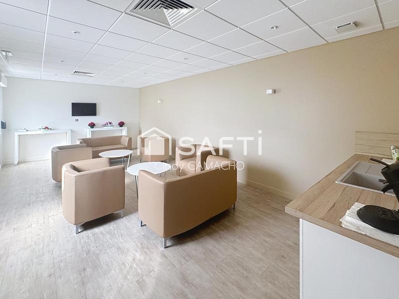 Local commercial - 295 m² - 10 pièces