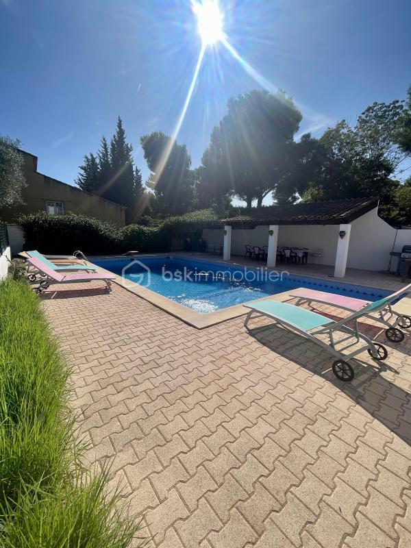 Propriété - 160 m² - 6 pièces