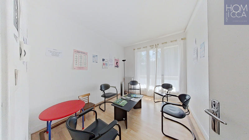 Appartement - 120 m² - 6 pièces