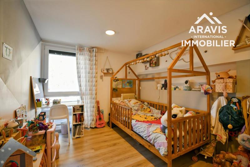 Appartement - 97 m² - 4 pièces