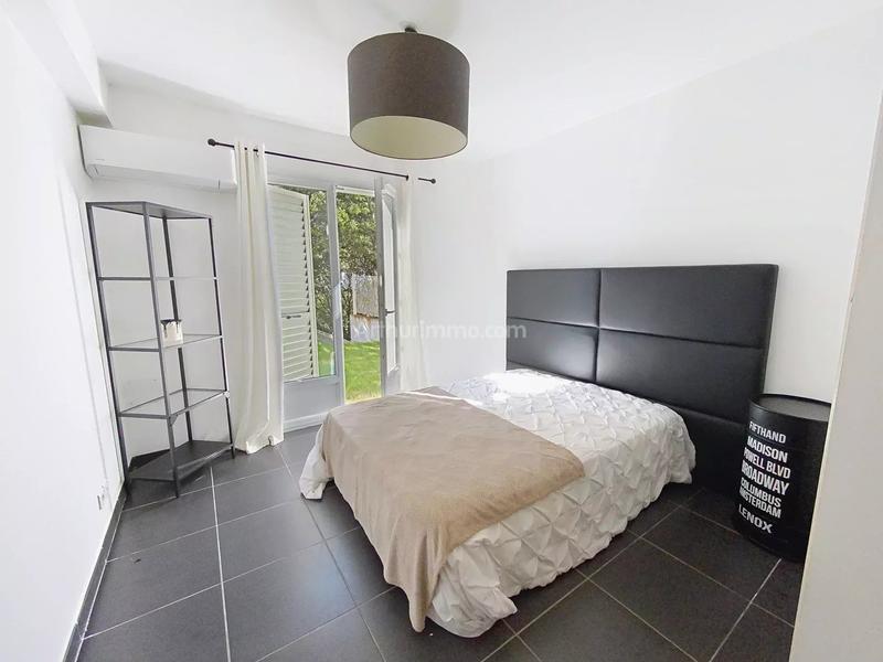 Maison - 185 m² - 6 pièces