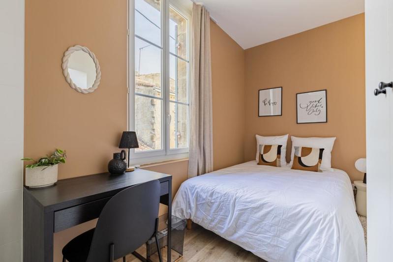 Chambre - 11 m² - 1 pièce
