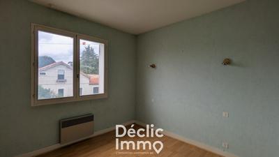 Maison - 160 m² - 8 pièces