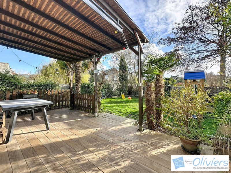 Maison - 114 m² - 6 pièces