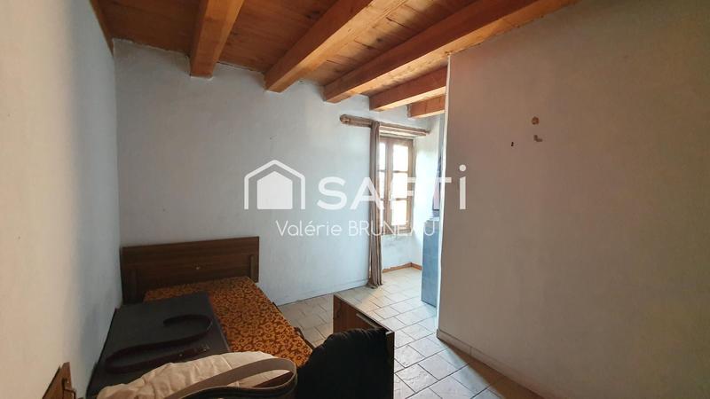 Maison - 218 m² - 6 pièces