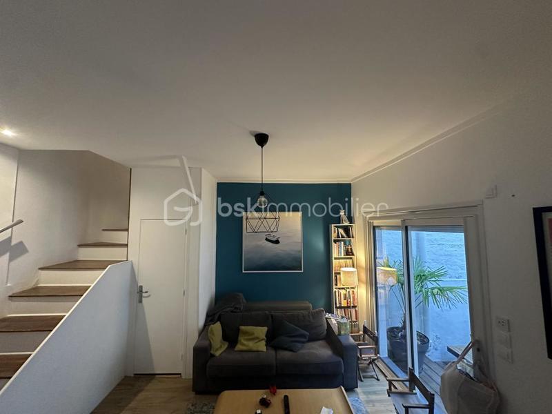 Maison - 83 m² - 5 pièces