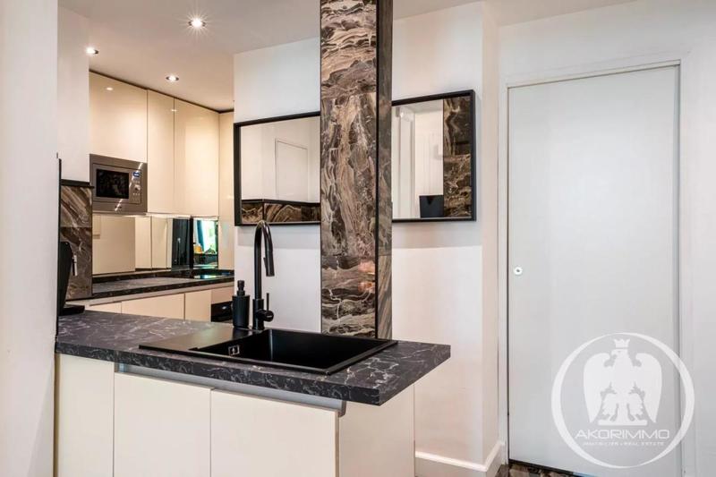 Loft - 42 m² - 1 pièce